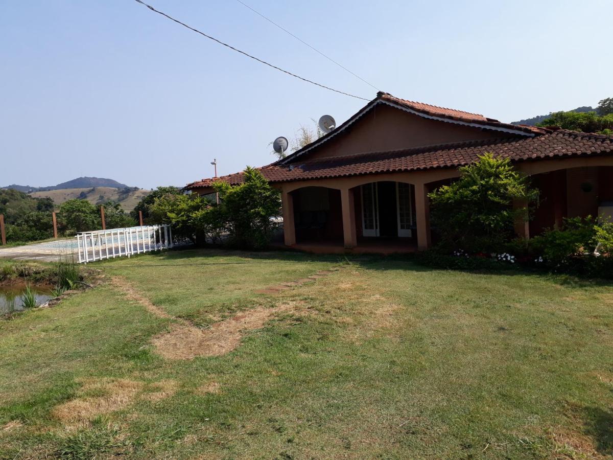 Sítio Lírio do Vale- Munhoz, MG Vila Exterior foto